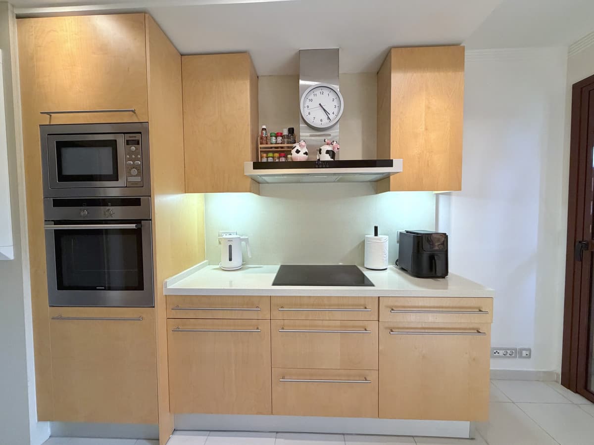 Middle Floor Apartment in Estepona — photo 10 of 10