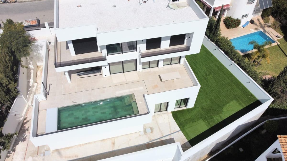 Detached Villa in Riviera del Sol — photo 4 of 10