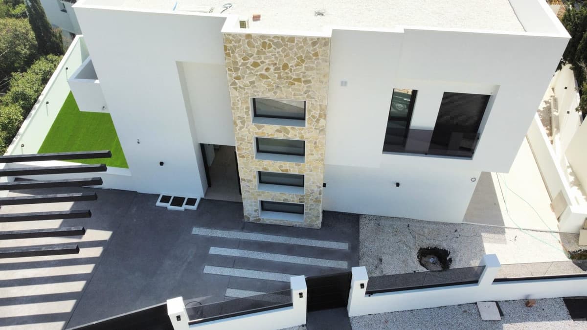 Detached Villa in Riviera del Sol — photo 7 of 10