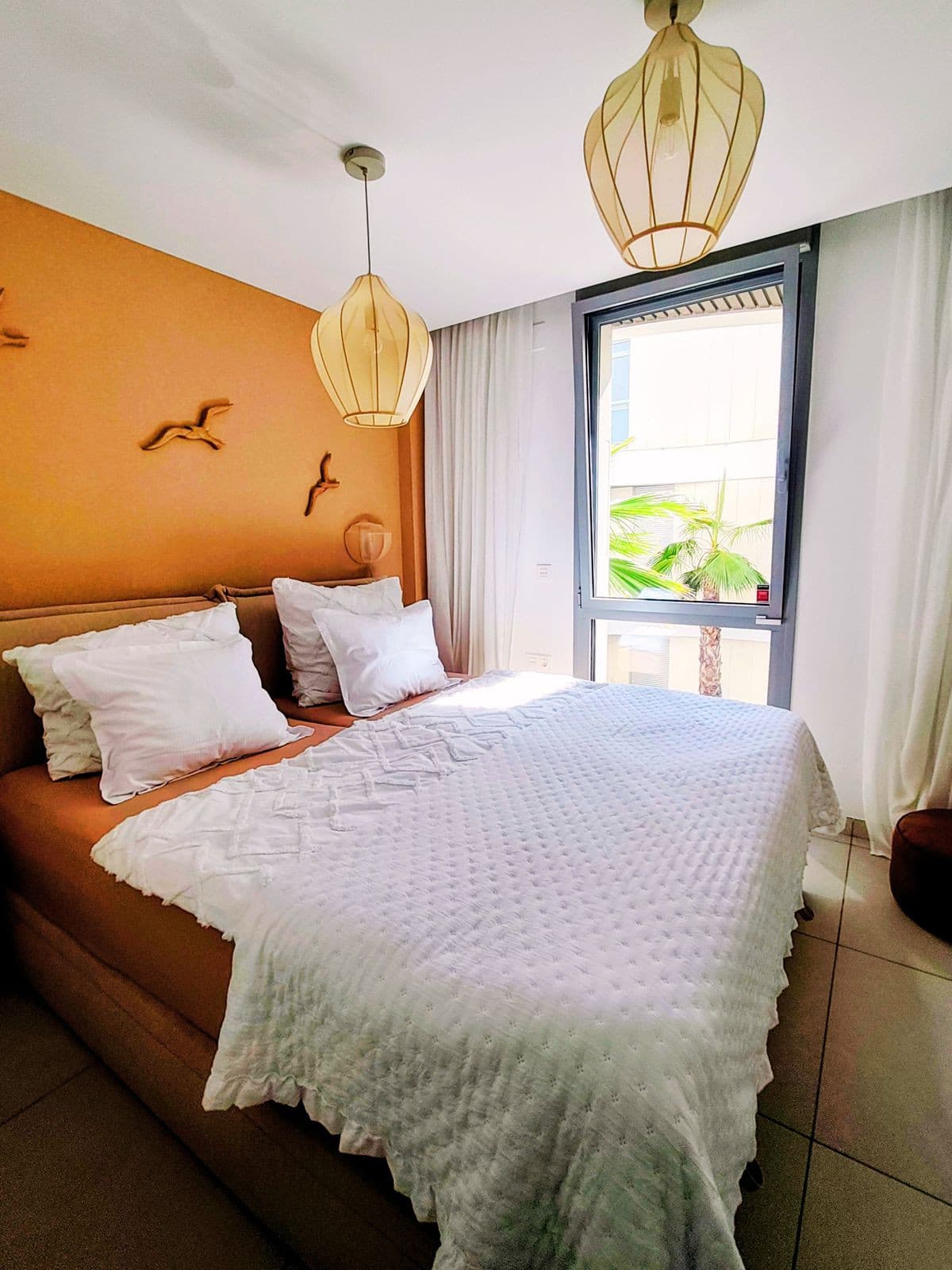 Middle Floor Apartment in Elviria — photo 4 of 10