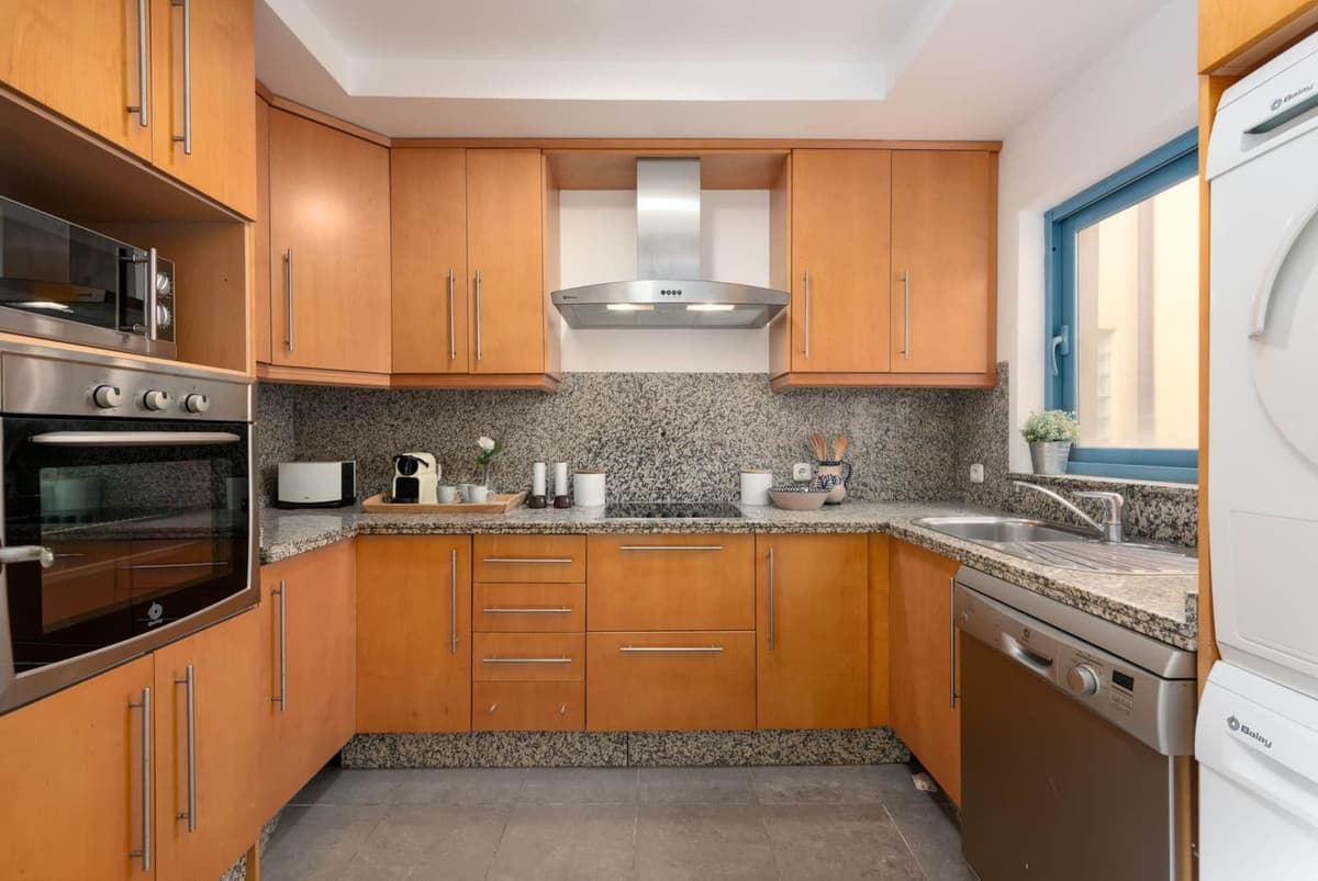 Middle Floor Apartment in Sotogrande Marina — photo 9 of 10