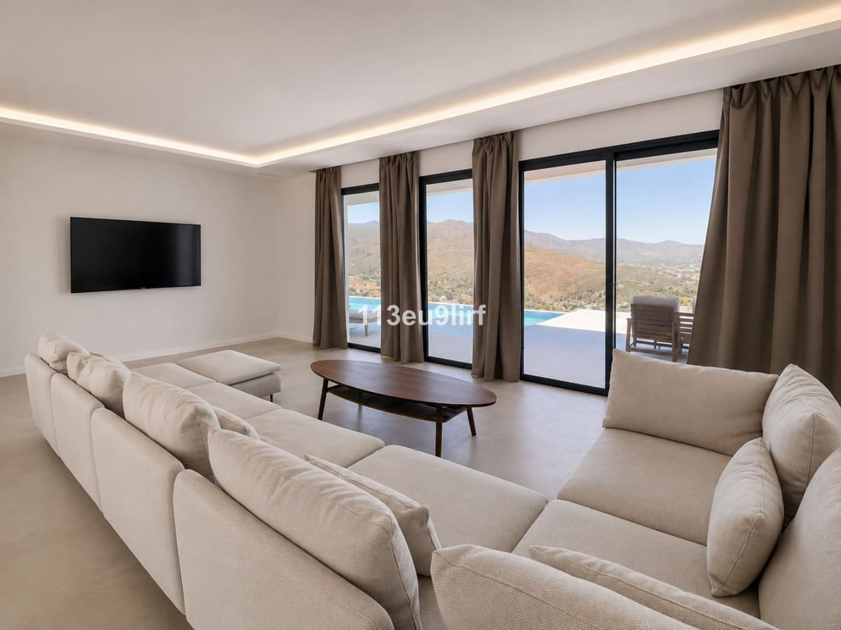 Detached Villa in La Cala Golf — photo 2 of 10