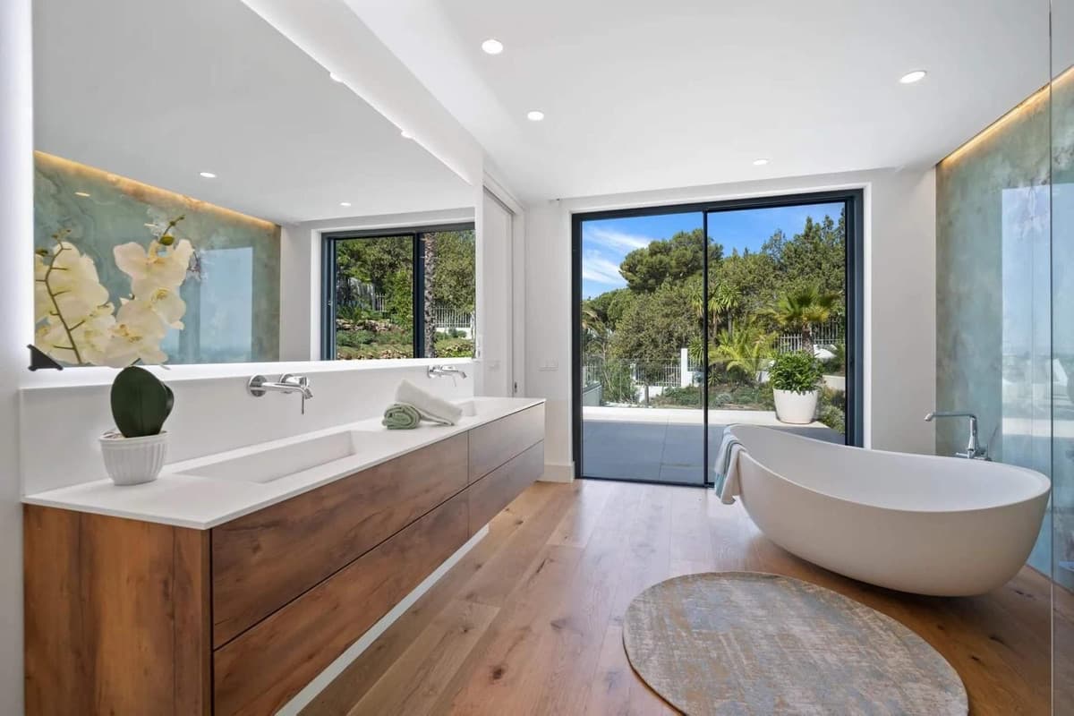 Detached Villa in Marbella — photo 9 of 10