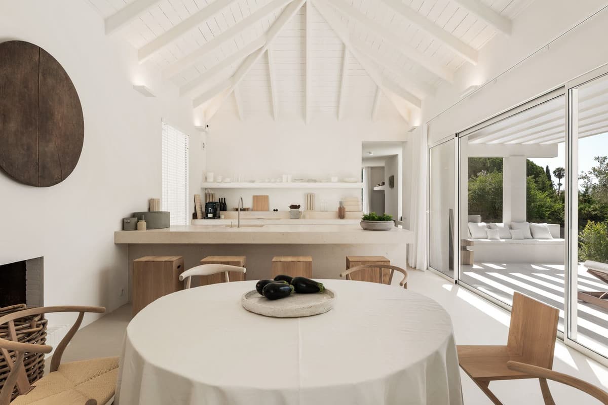 Detached Villa in El Paraiso — photo 9 of 10
