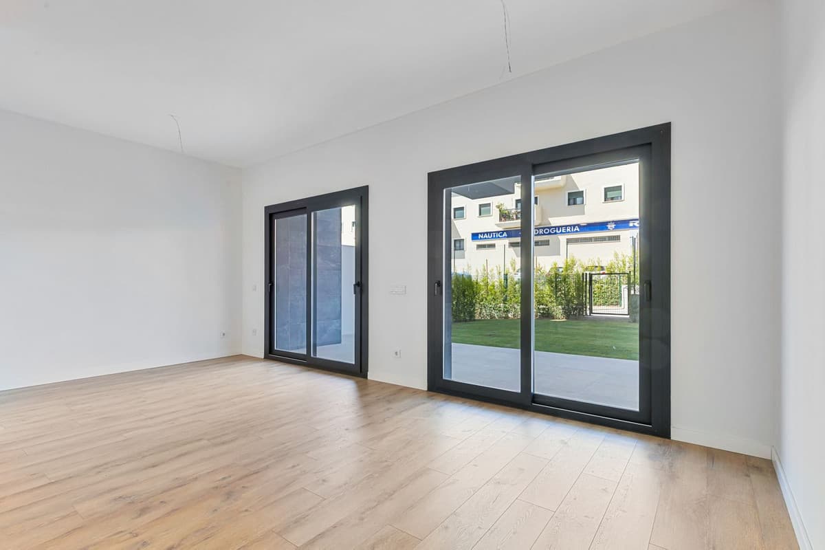 Ground Floor Apartment in Estepona — photo 6 of 10