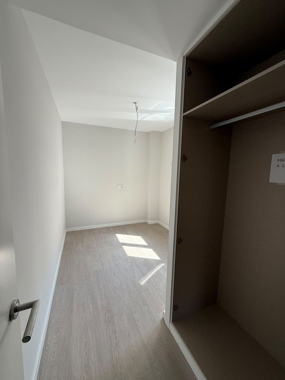 Middle Floor Apartment in Las Lagunas — photo 6 of 10