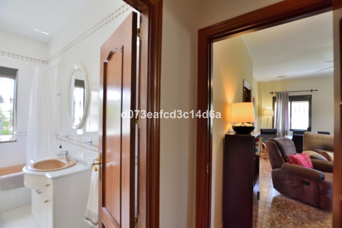 Detached Villa in Ronda — photo 2 of 10
