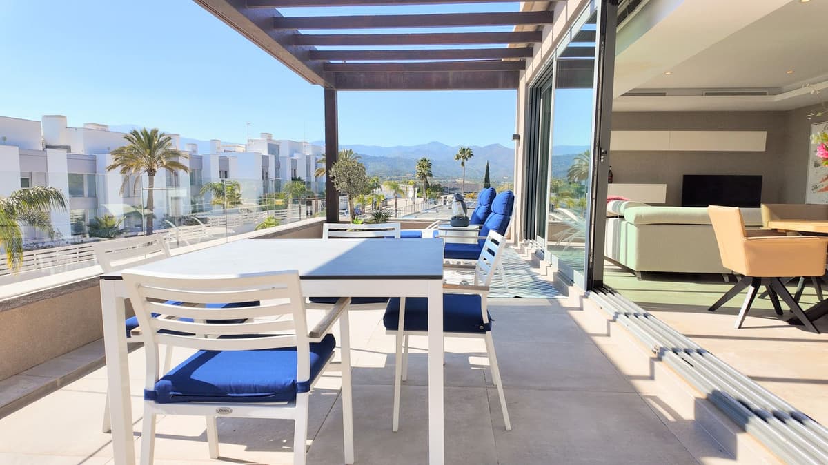 Top Floor Apartment in Cancelada — photo 2 of 10