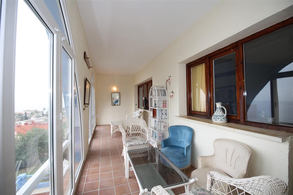 Detached Villa in Estepona — photo 7 of 10