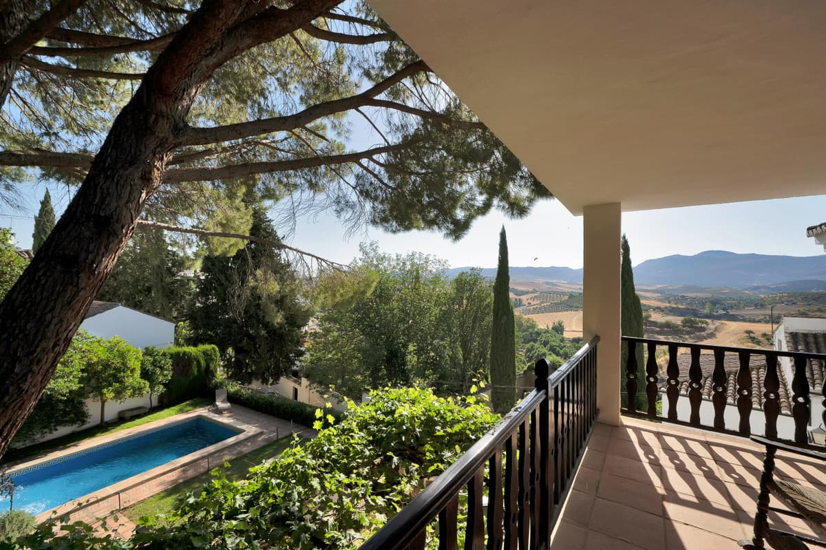 Detached Villa in Ronda — photo 8 of 10
