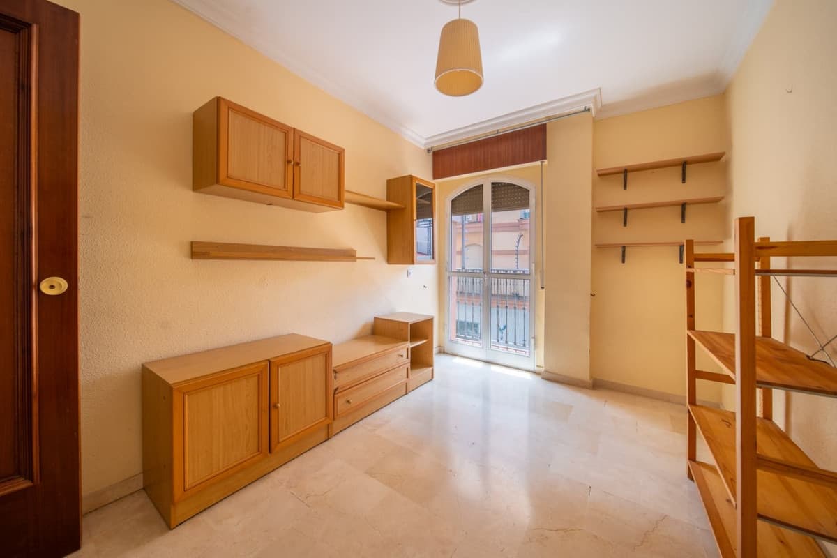 Middle Floor Apartment in Fuengirola — photo 6 of 10