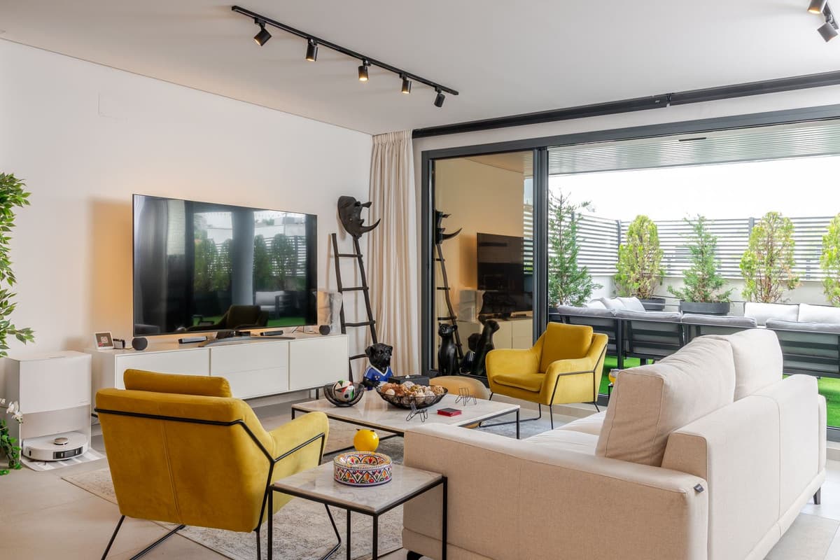 Ground Floor Apartment in Benahavís — photo 6 of 10