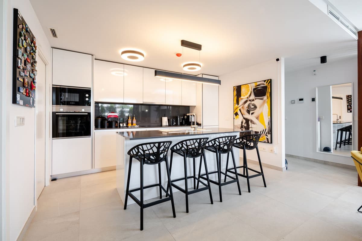 Ground Floor Apartment in Benahavís — photo 8 of 10