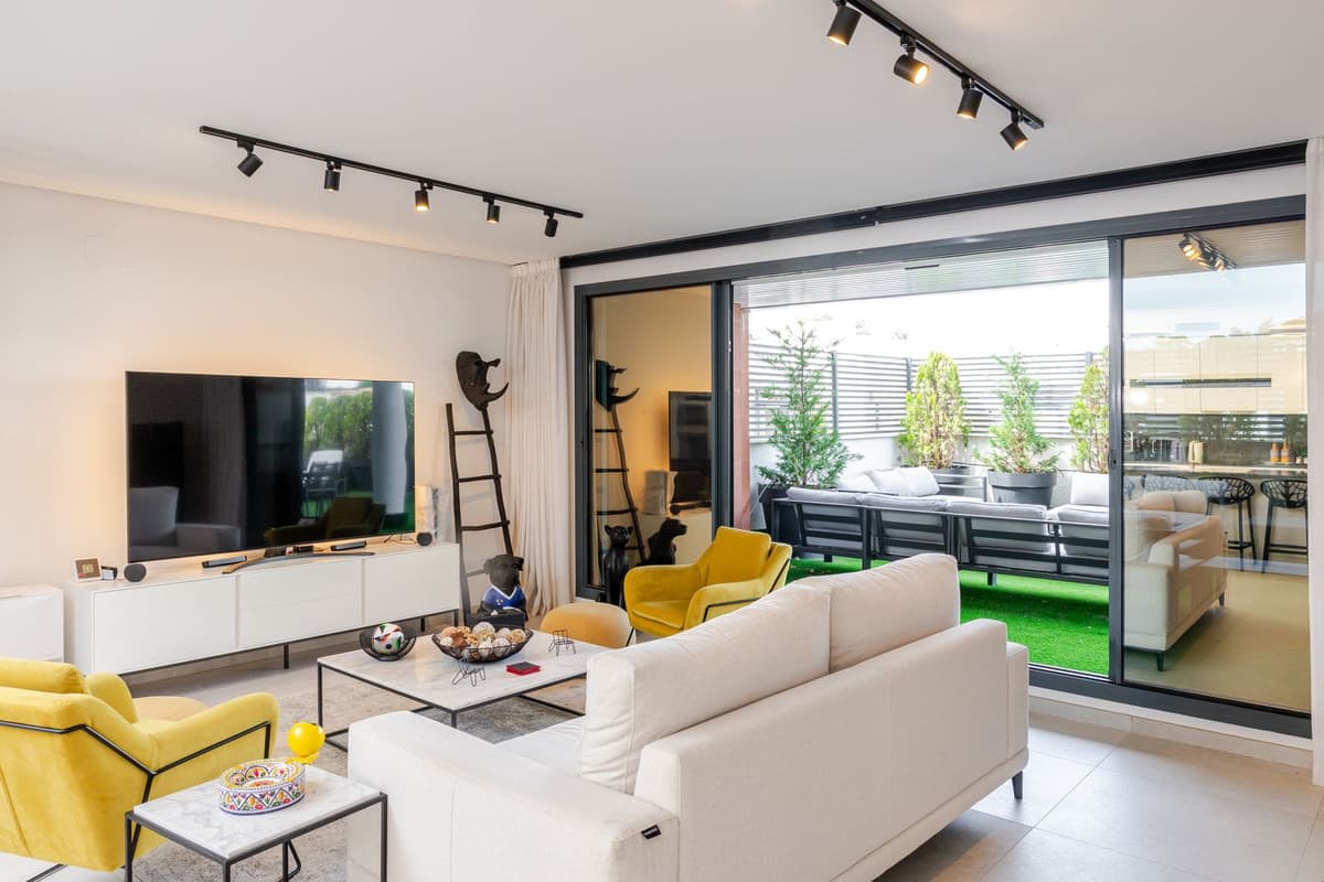 Ground Floor Apartment in Benahavís — photo 10 of 10