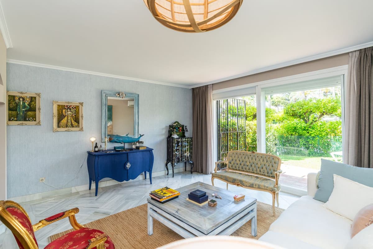 Ground Floor Apartment in Marbella — photo 6 of 10
