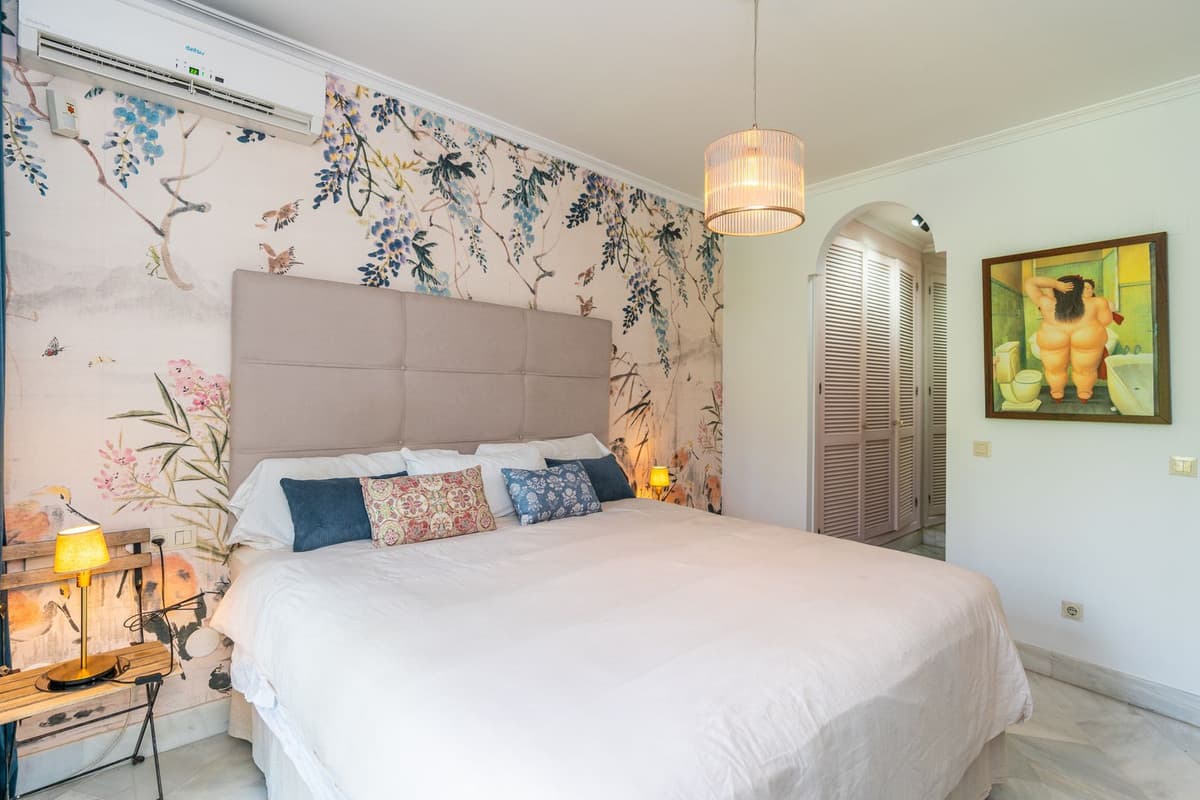 Ground Floor Apartment in Marbella — photo 9 of 10