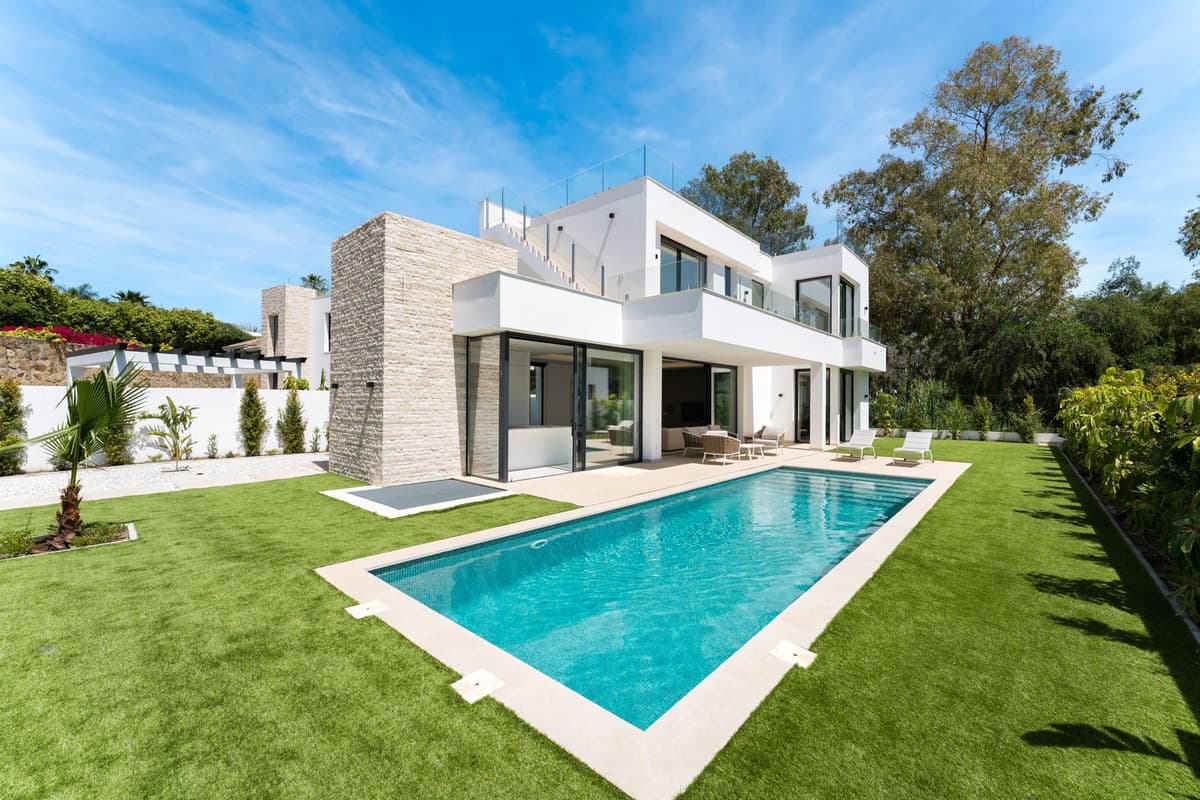 Detached Villa in Atalaya — photo 1 of 10