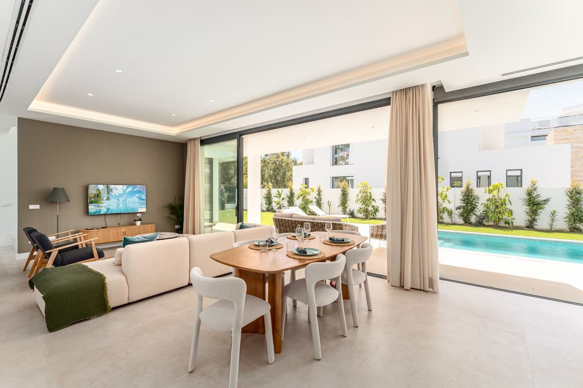 Detached Villa in Atalaya — photo 3 of 10