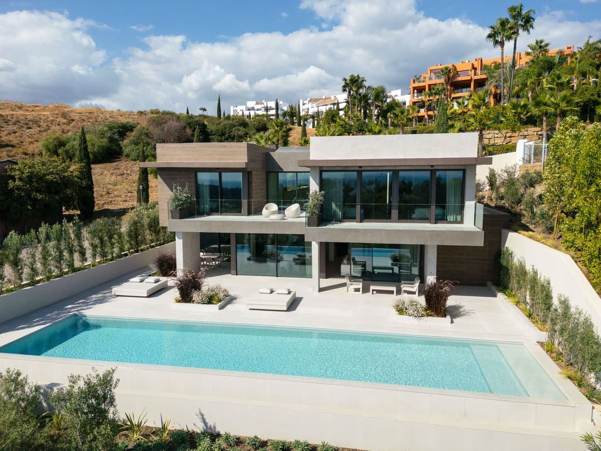 Detached Villa in Los Flamingos — photo 3 of 10