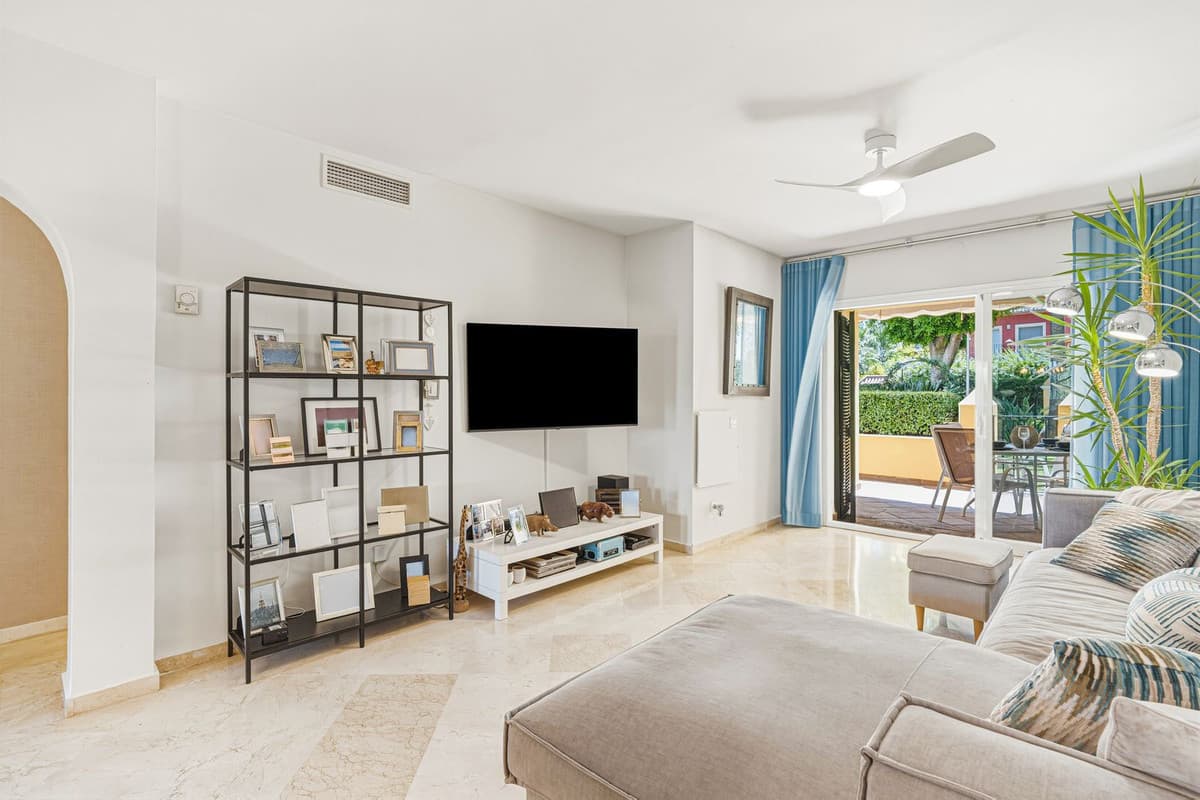 Ground Floor Apartment in Guadalmina Alta — photo 10 of 10