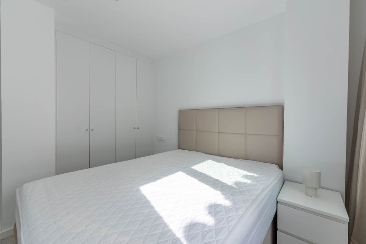 Penthouse Duplex in Torreblanca — photo 7 of 10