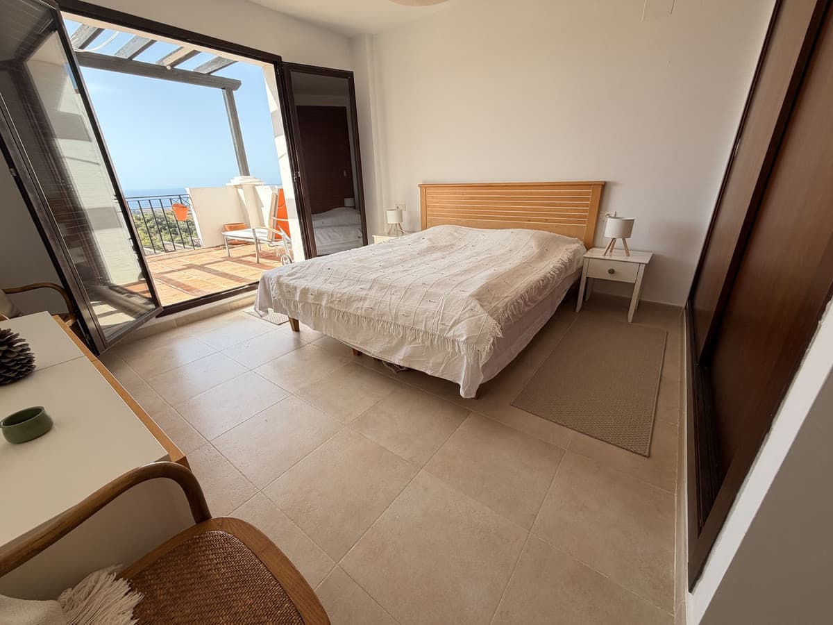 Penthouse Duplex in Los Monteros — photo 10 of 10