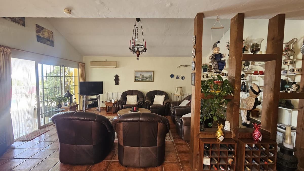 Detached Villa in Valtocado — photo 4 of 10