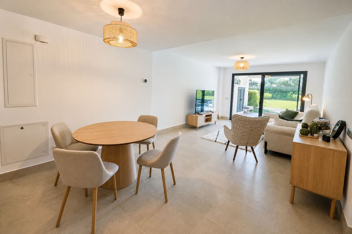 Ground Floor Apartment in Casares Playa — photo 9 of 10