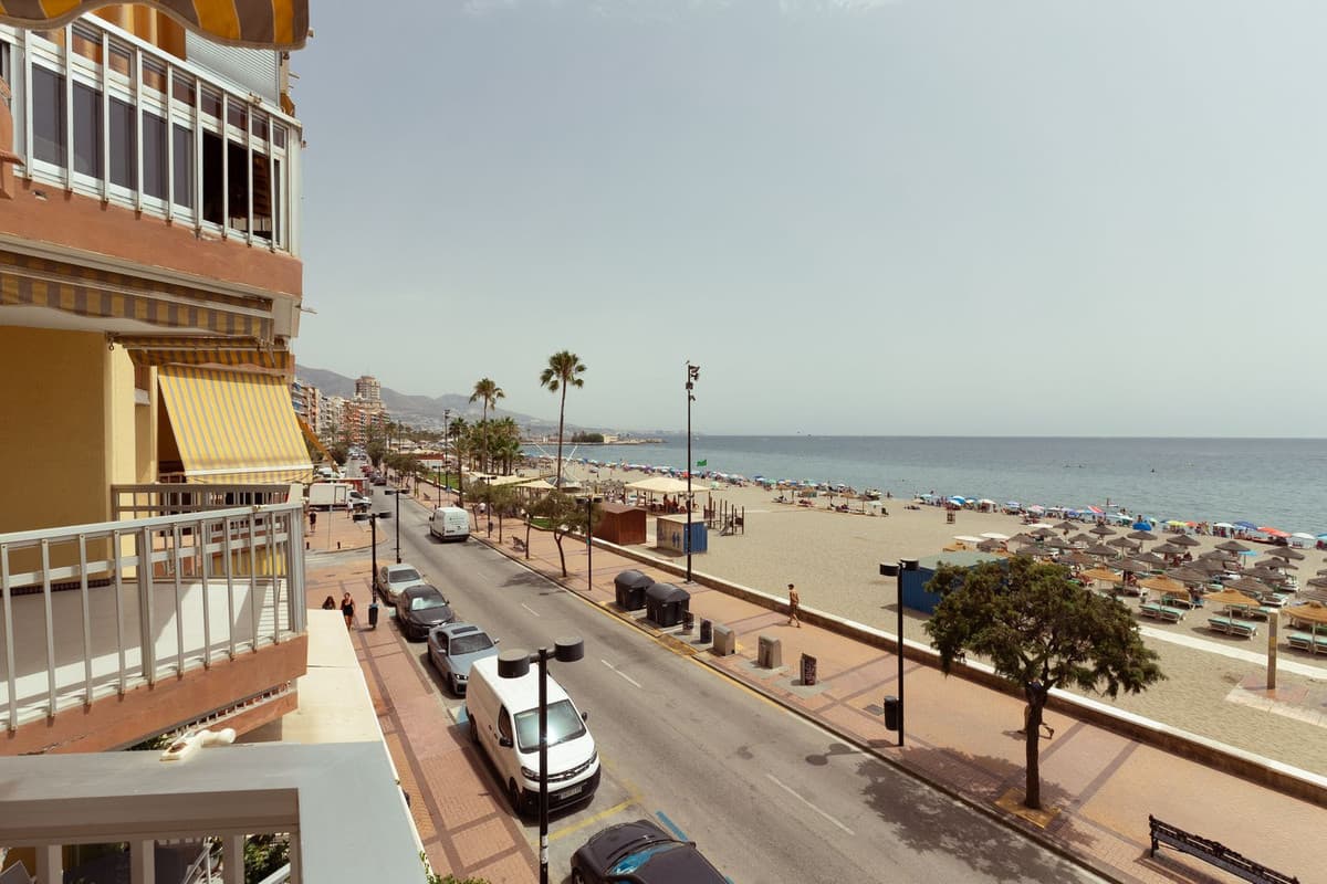 Middle Floor Apartment in Fuengirola — photo 2 of 10