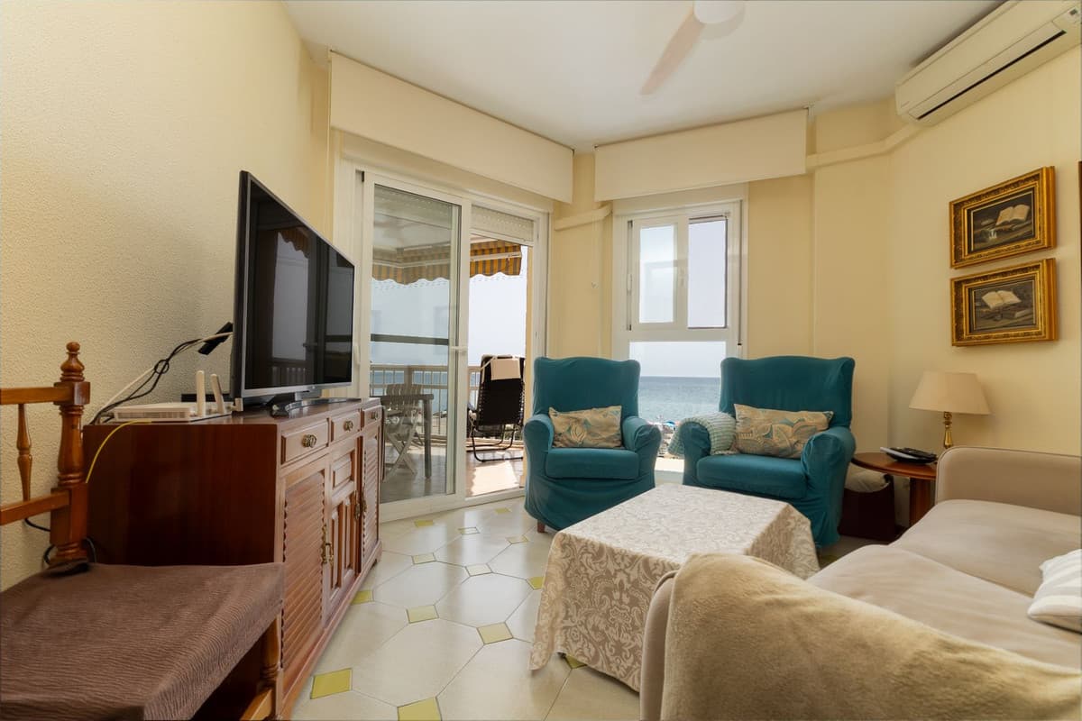 Middle Floor Apartment in Fuengirola — photo 10 of 10