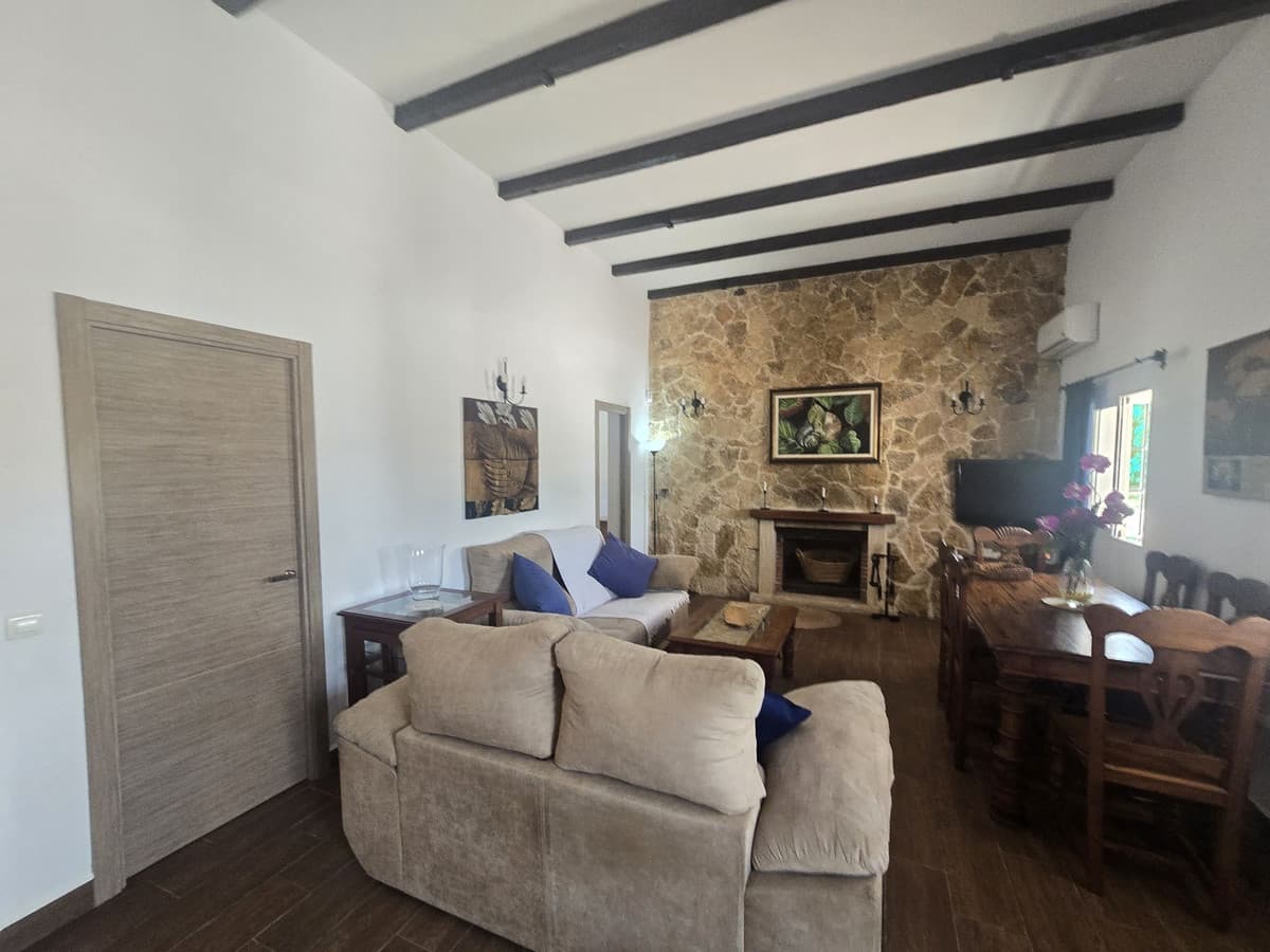 Cortijo in Estacion de Cartama — photo 5 of 10