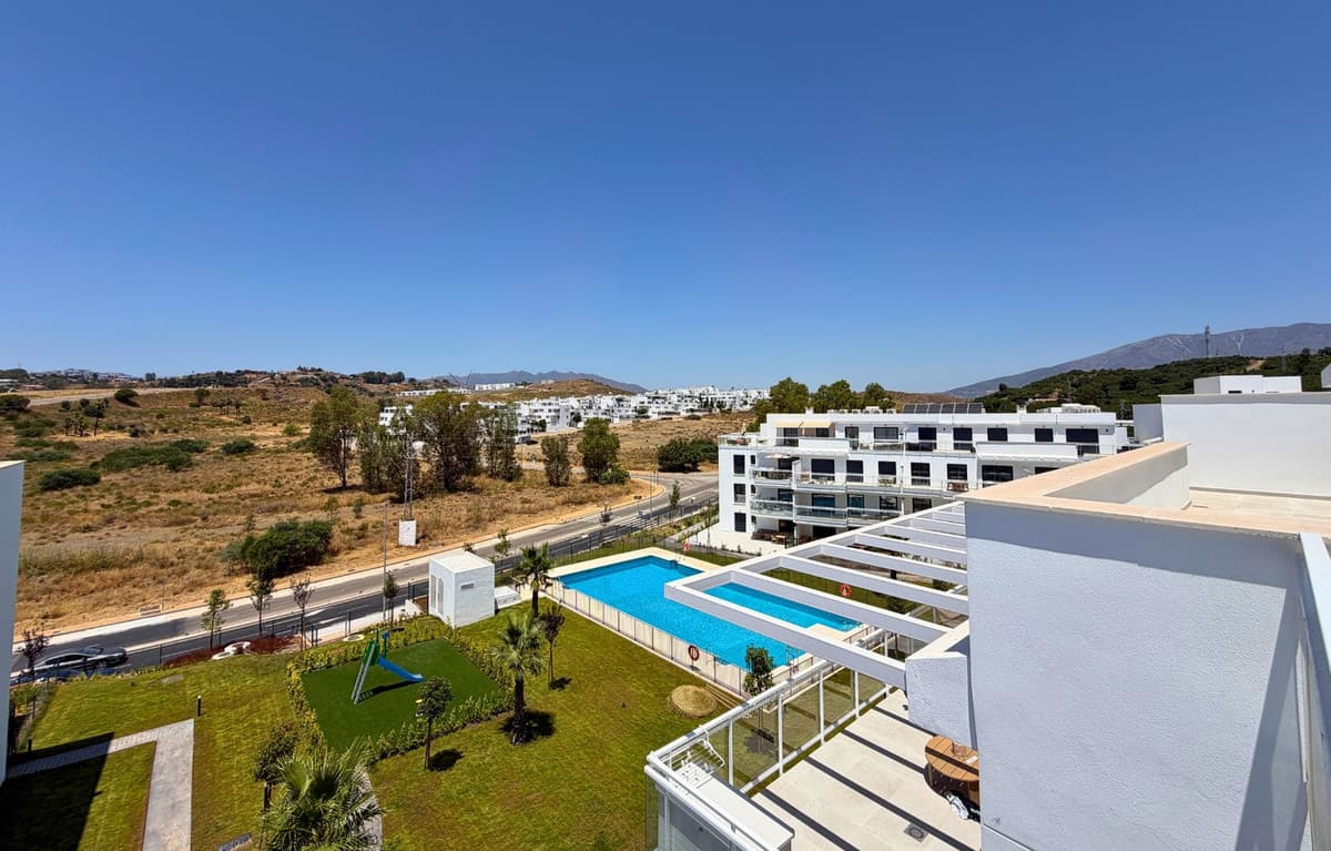 Penthouse in La Cala de Mijas — photo 1 of 10