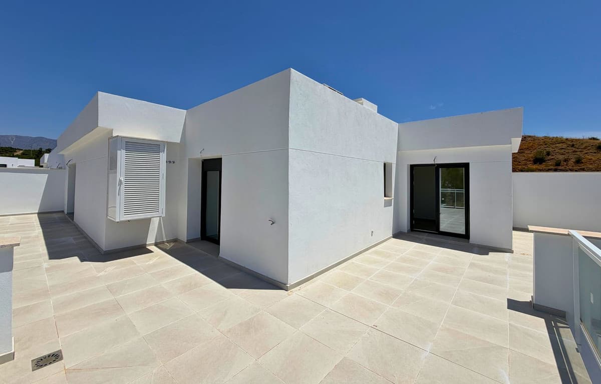 Penthouse in La Cala de Mijas — photo 5 of 10