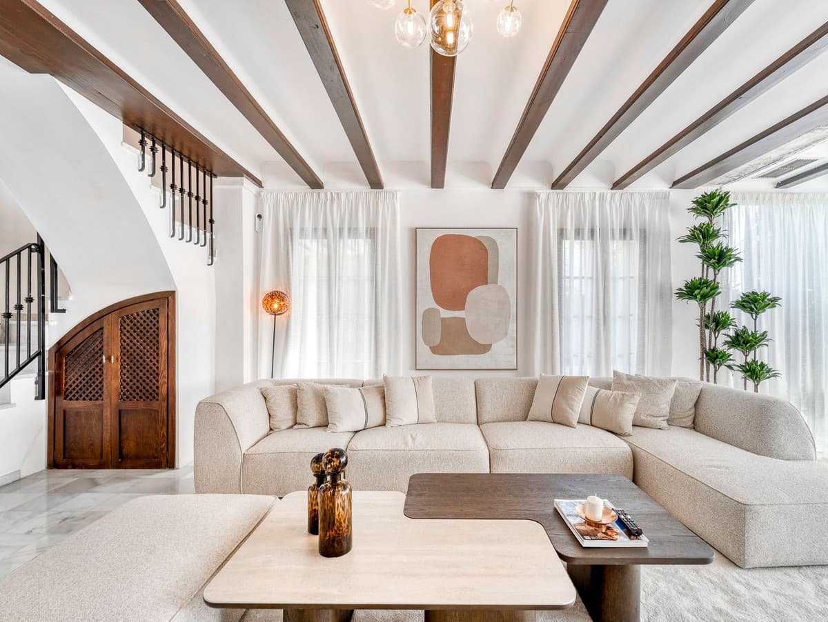 Semi-Detached House in Marbella — photo 2 of 10