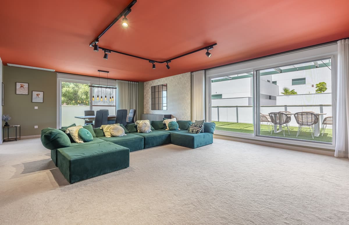 Middle Floor Apartment in Sotogrande — photo 3 of 10