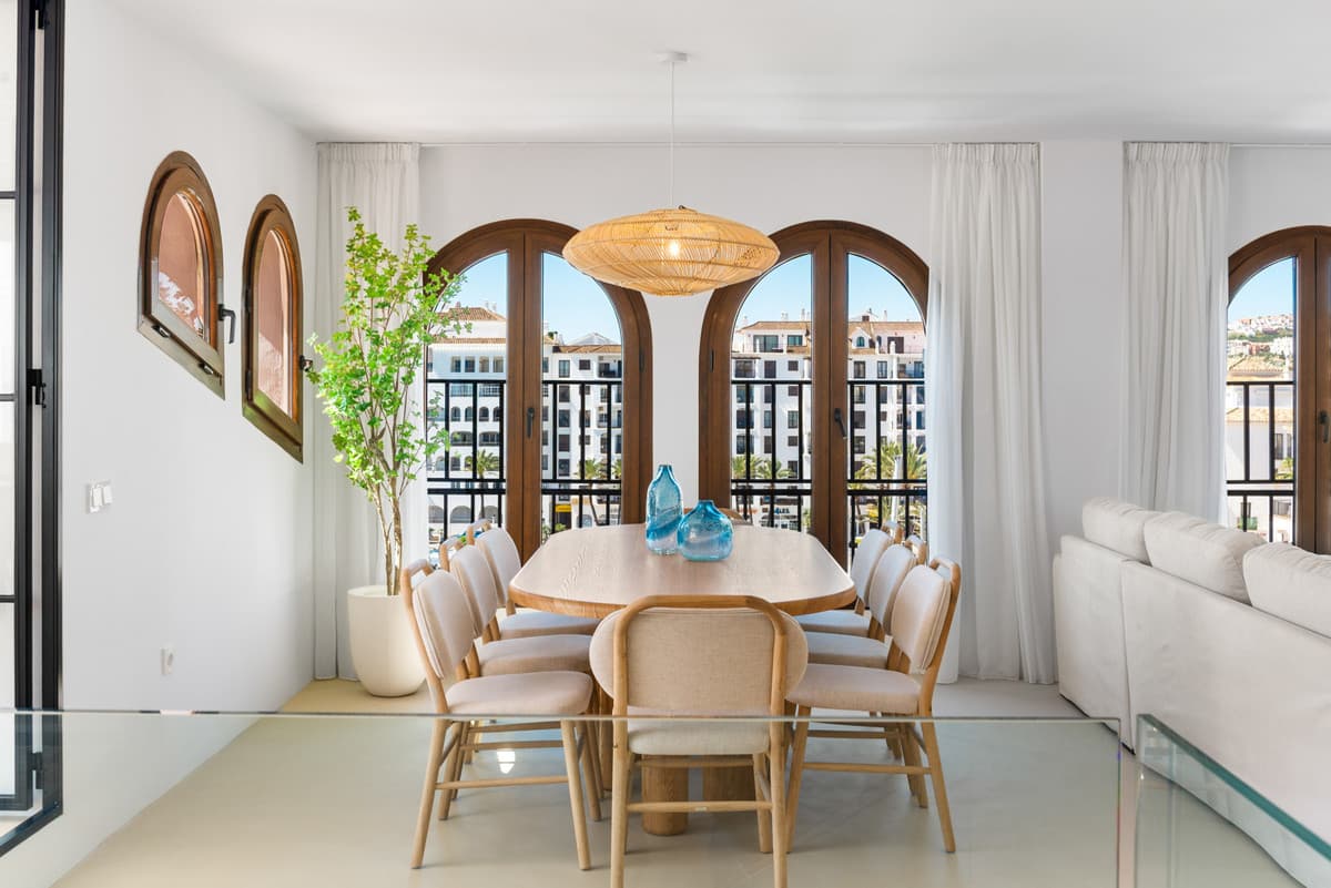 Penthouse Duplex in La Duquesa — photo 9 of 10