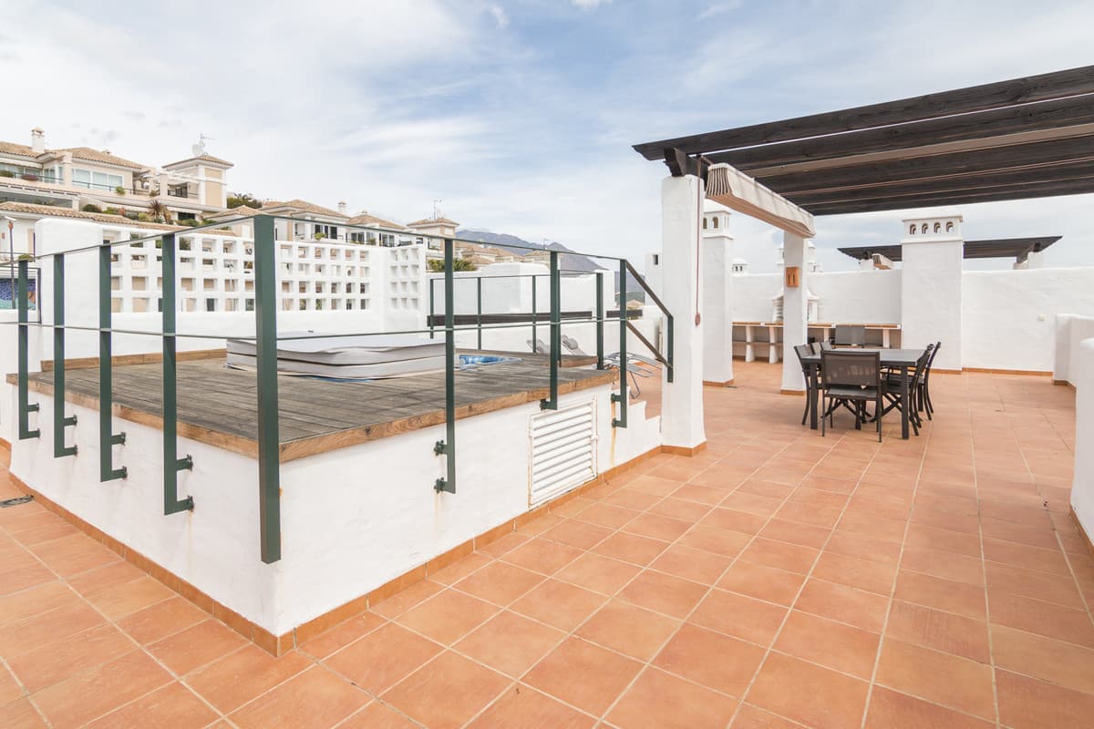 Penthouse in Doña Julia — photo 4 of 10