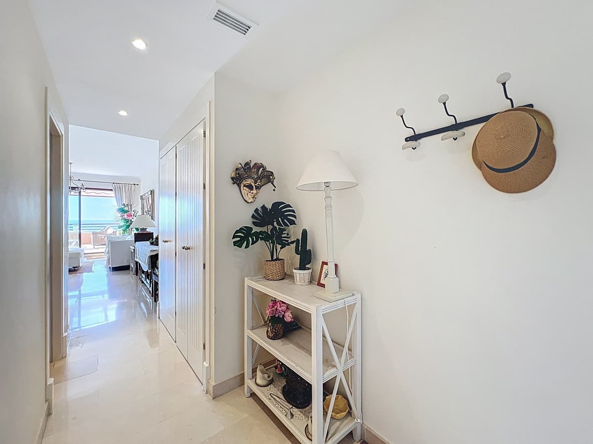 Penthouse in Manilva — photo 8 of 10