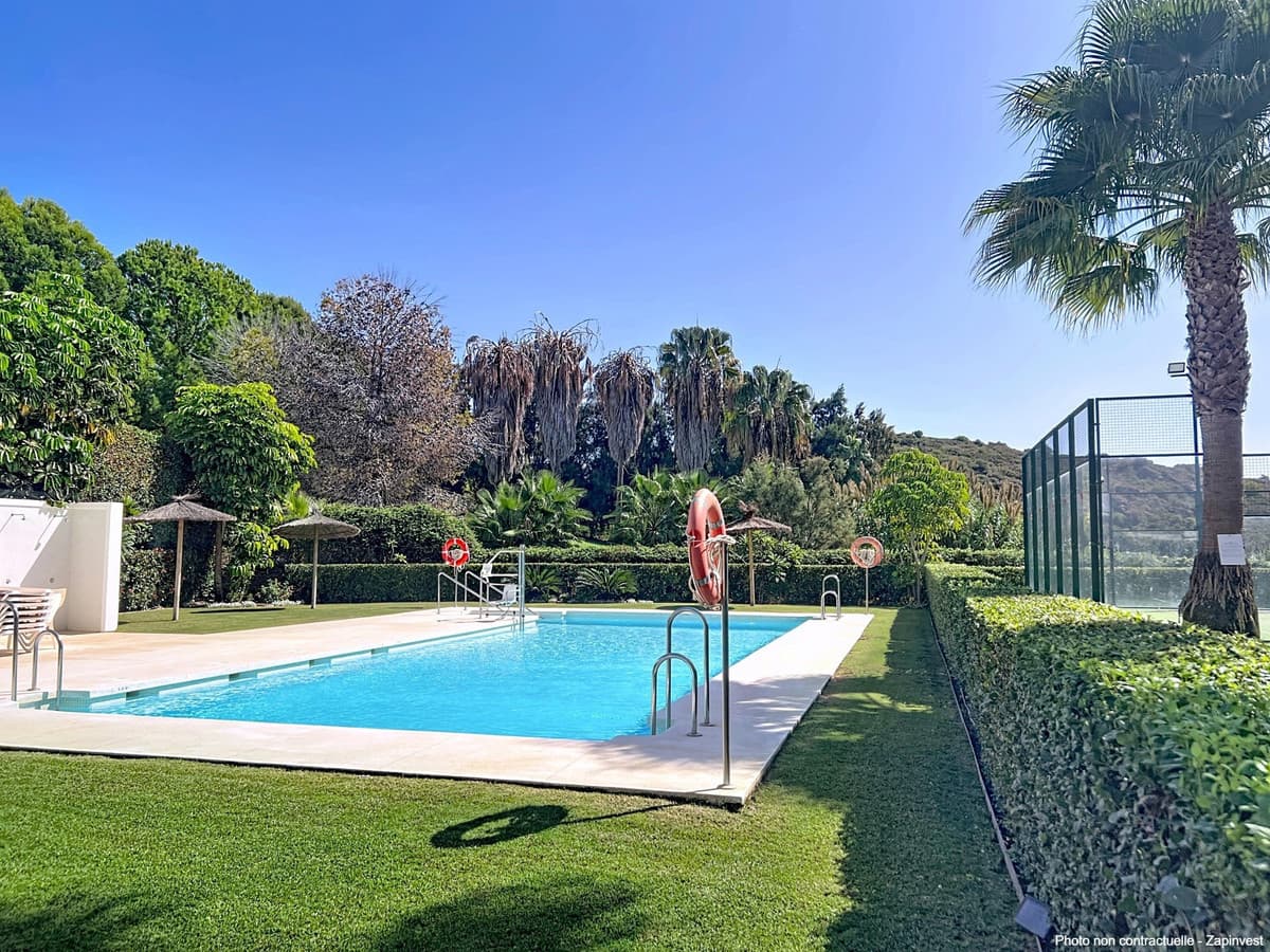 Ground Floor Apartment in Casares — photo 1 of 10