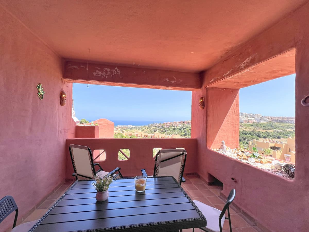 Middle Floor Apartment in Manilva — photo 5 of 10