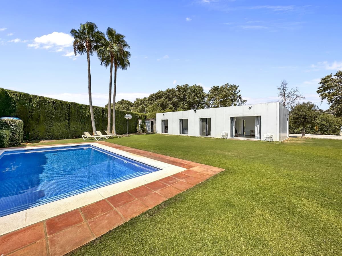Detached Villa in San Martín de Tesorillo — photo 1 of 10