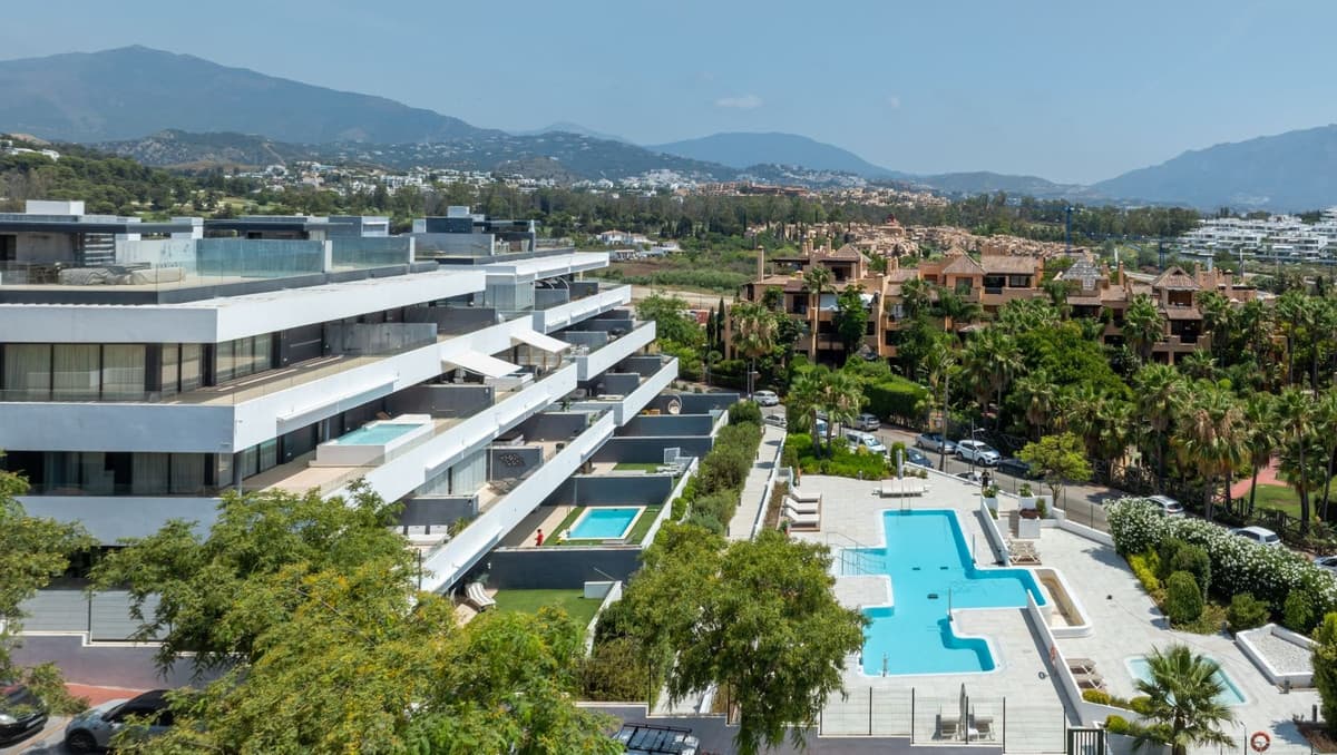 Ground Floor Apartment in Estepona — photo 5 of 10