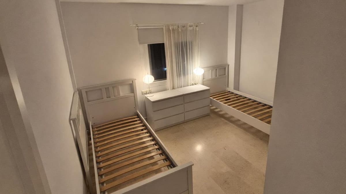Middle Floor Apartment in Marbella — photo 9 of 10