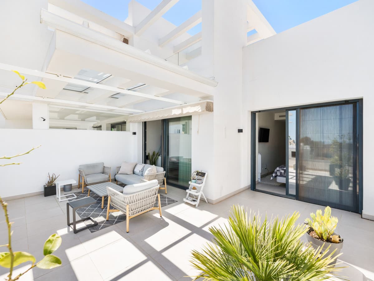 Penthouse Duplex in Estepona — photo 7 of 10