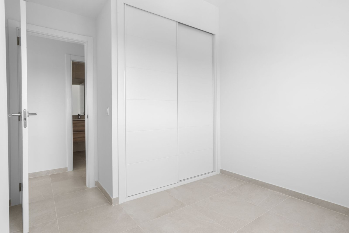 Penthouse in Estepona — photo 10 of 10