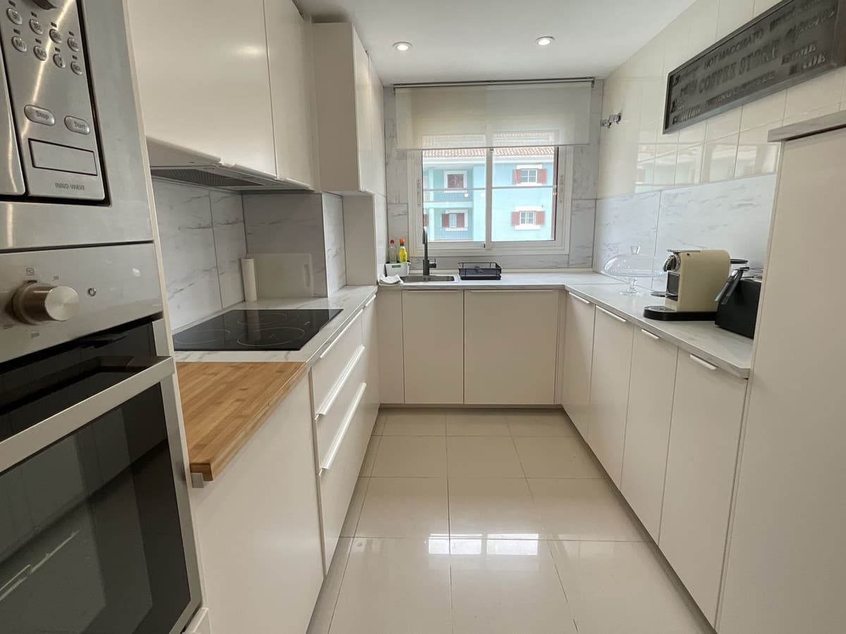 Middle Floor Apartment in Sotogrande — photo 10 of 10