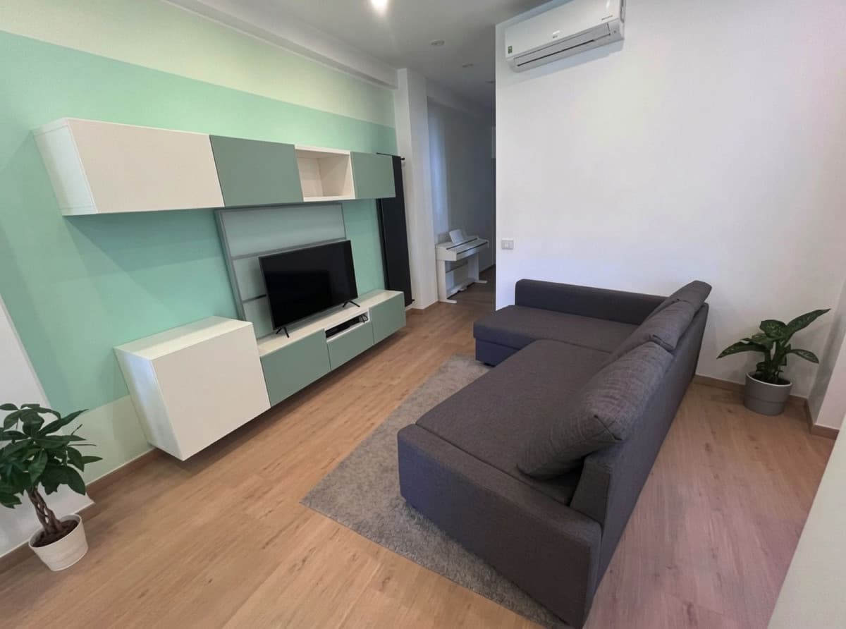 Middle Floor Apartment in Marbella — photo 5 of 10