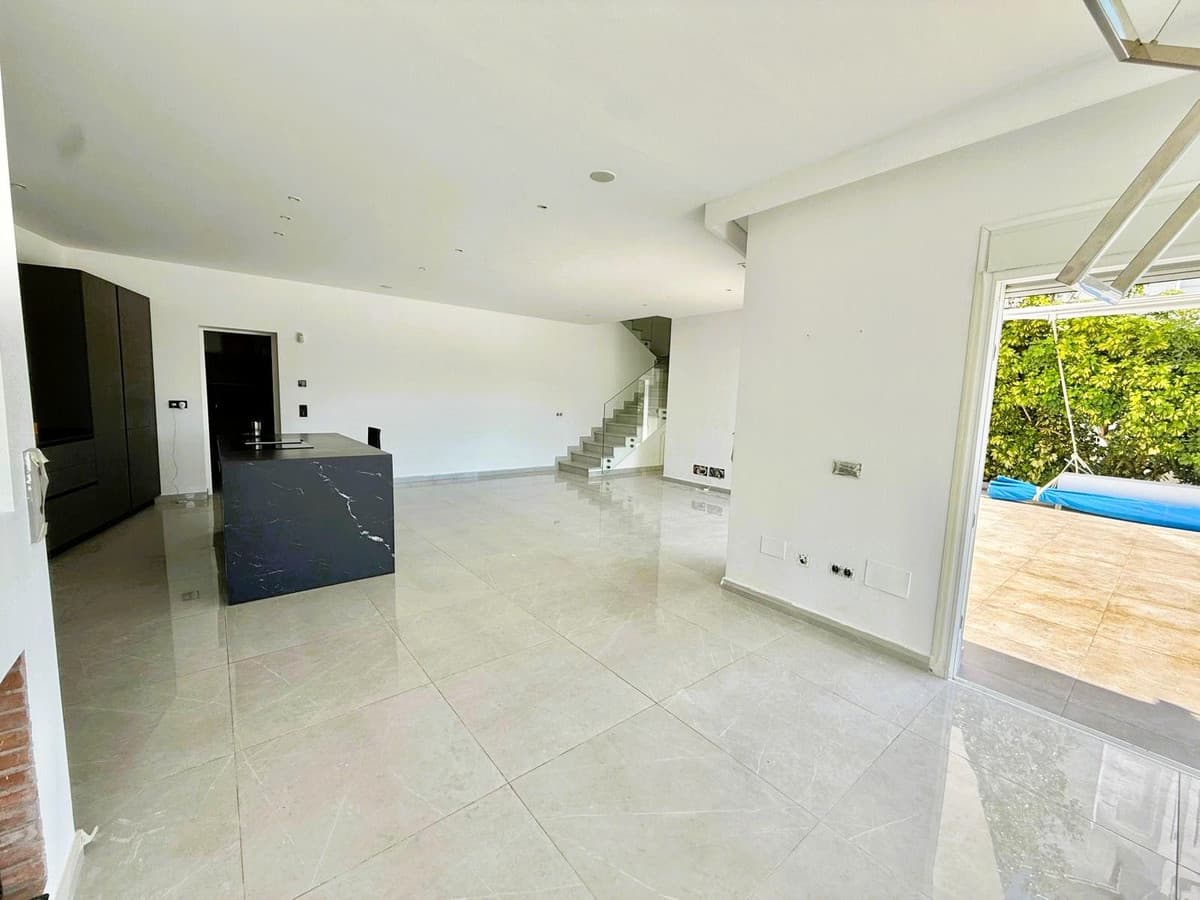 Detached Villa in Benahavís — photo 6 of 10