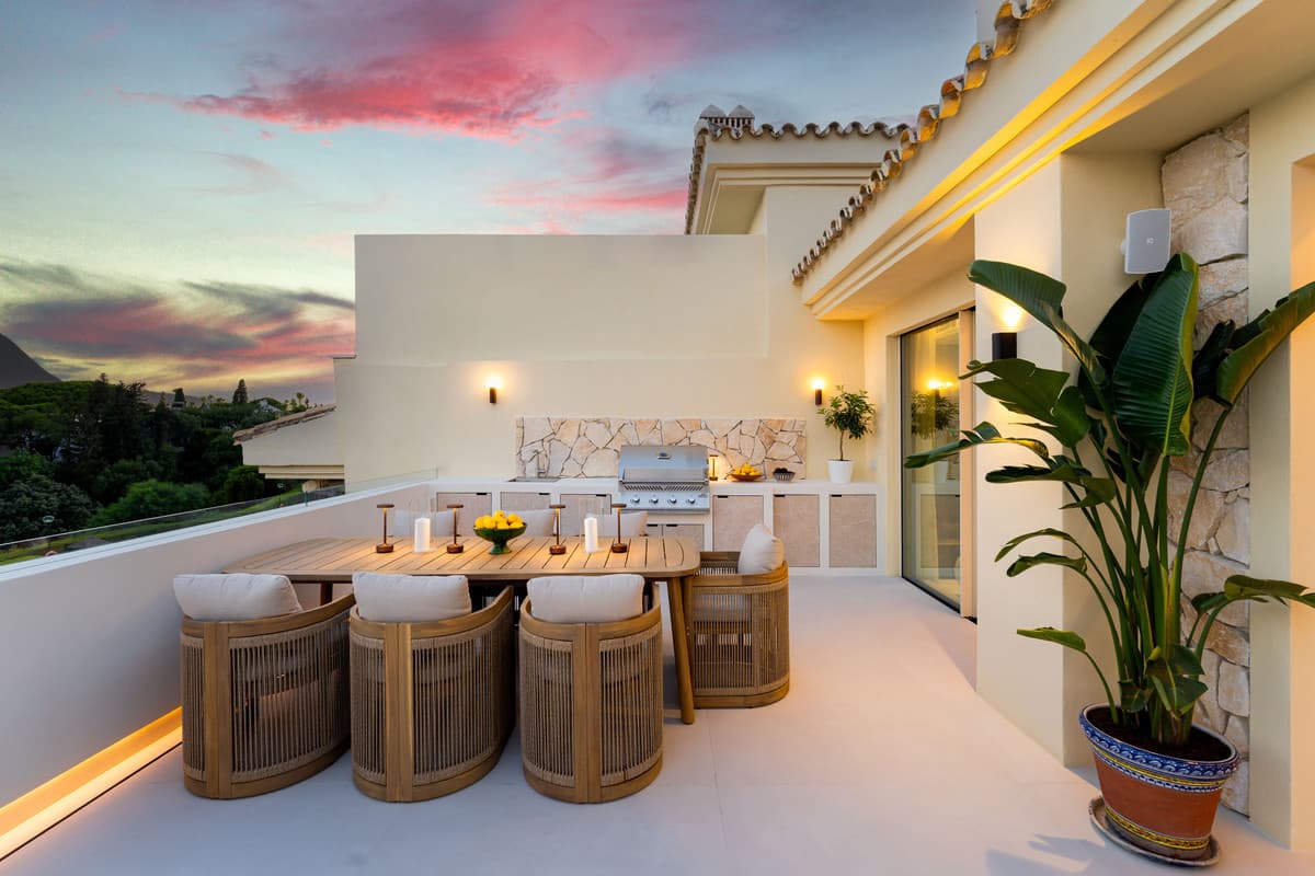 Penthouse in The Golden Mile — photo 8 of 10