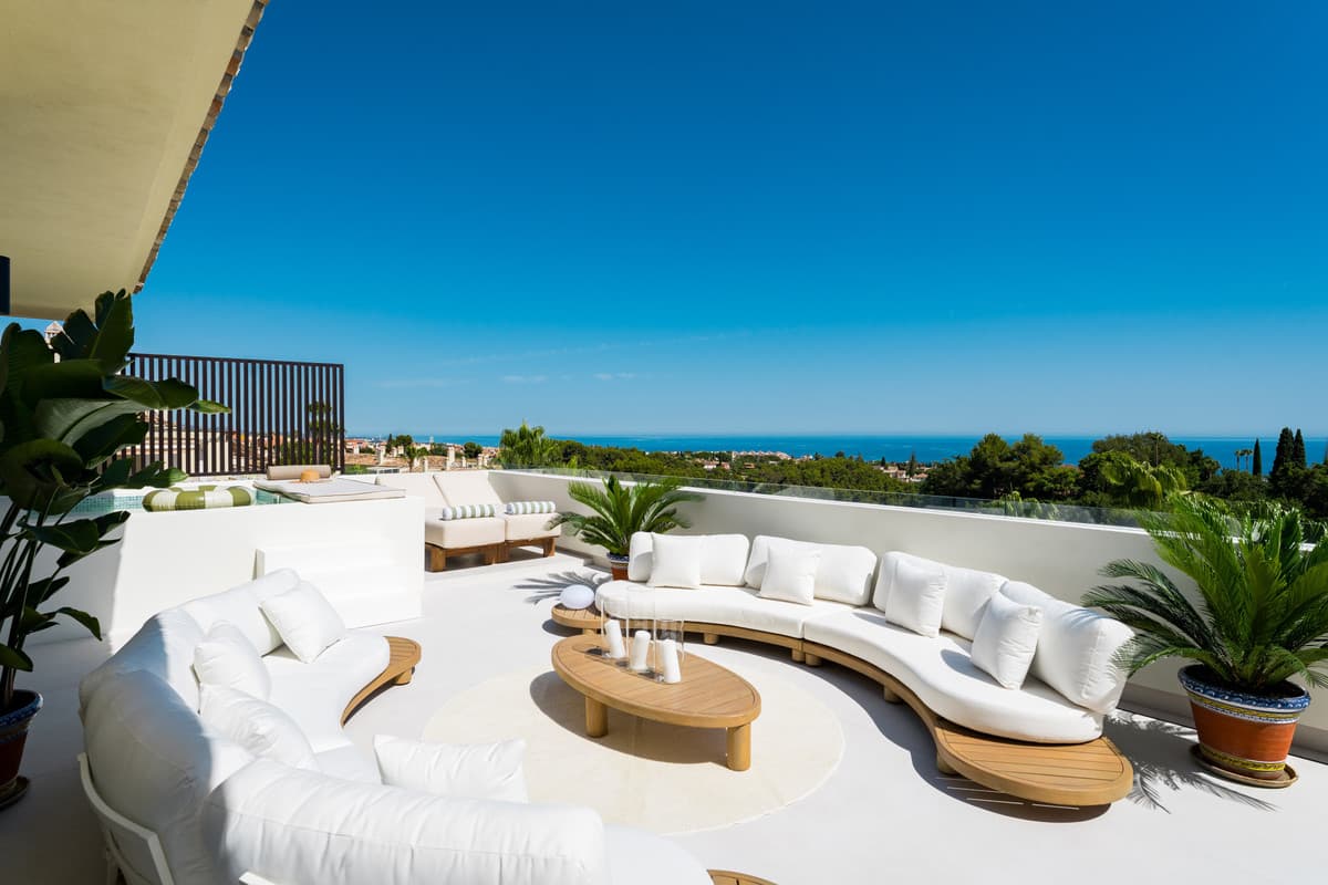 Penthouse in The Golden Mile — photo 9 of 10
